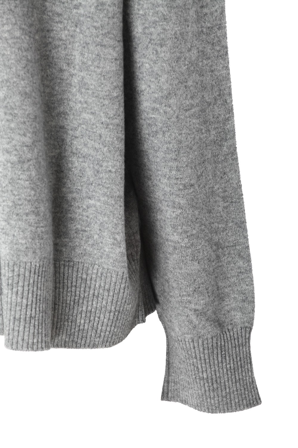 shop FABIANA FILIPPI Saldi Maglia: Fabiana Filippi maglione misto lana con paillettes. 
Misto lana vergine,
design lavorato a maglia.
Decorazione con paillettes.
Rifinitura a coste.
Collo a lupetto.
Maniche con spalle scese.
Maniche lunghe.
Orlo dritto.
Composizione: lana vergine 75%, poliammide 55%, poliestere 45%, seta 15%, cashmere 10%.
Made in Italy.. MAD214F016I947-8132 number 4482100